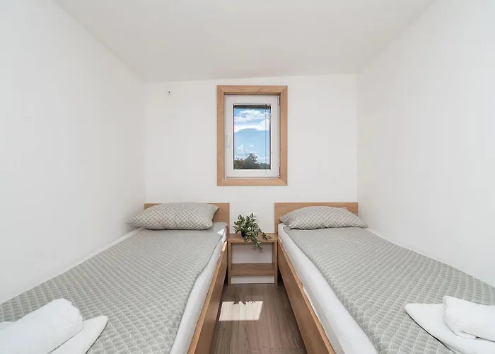 Mobile Banovi Dvori Iii Casa vacanze