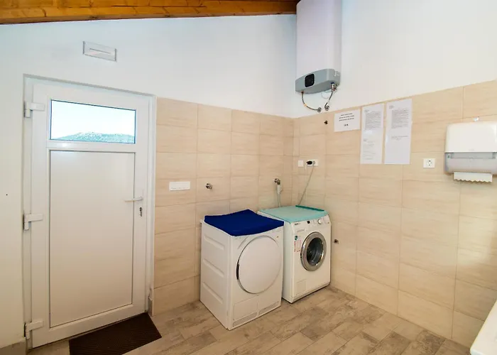 Mobile Banovi Dvori Iii * 티스노